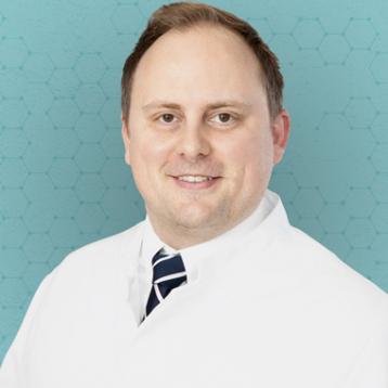 Dr Robert Krämer nouveau chirurgien référent à Dortmund, Allemagne